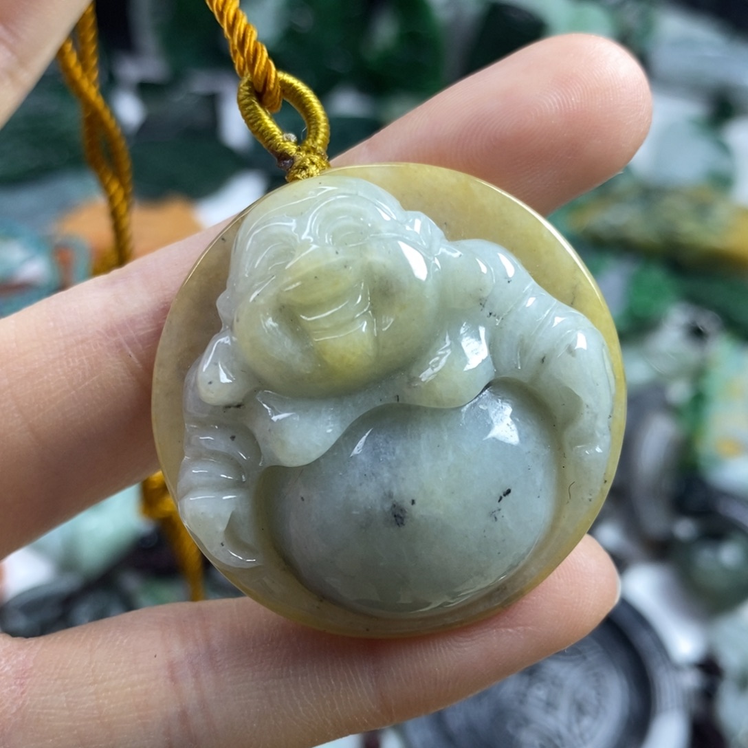 翡翠颈饰未镶嵌吊坠