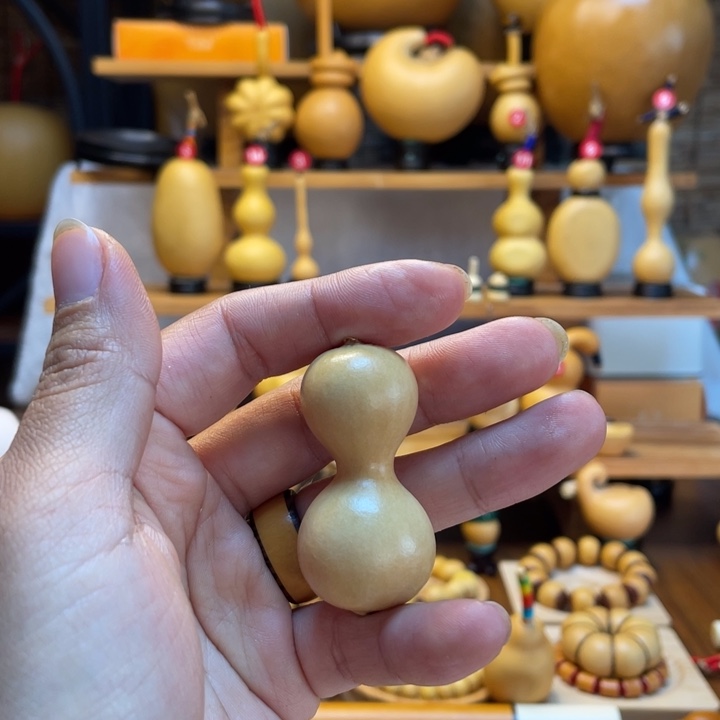 水***丁天然葫芦自然神生长