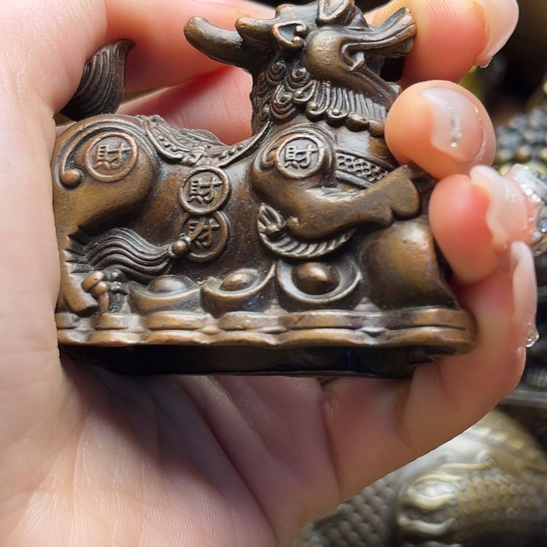 精美铜器点击下单