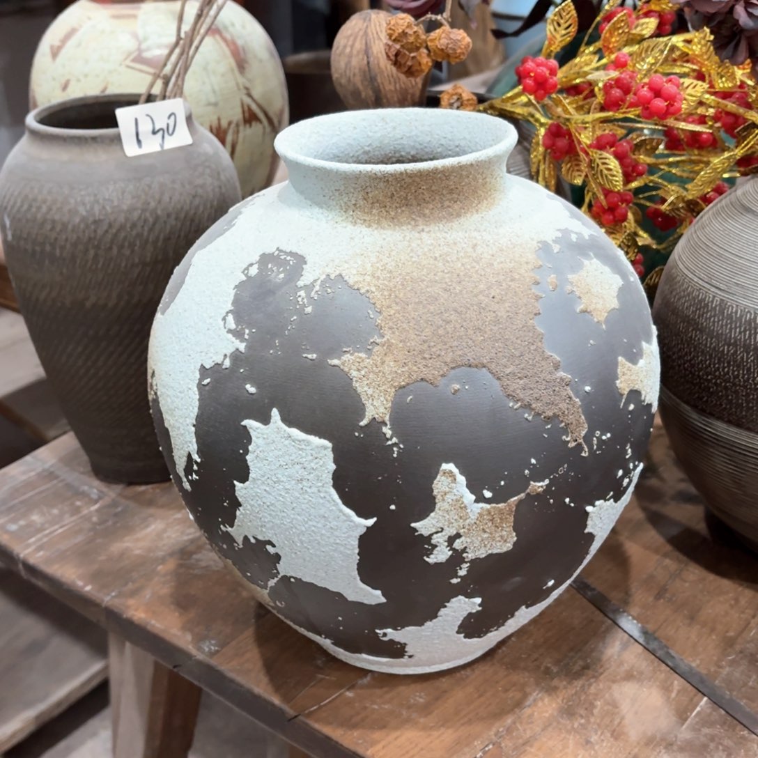 摆件景德镇陶瓷花瓶高30口9