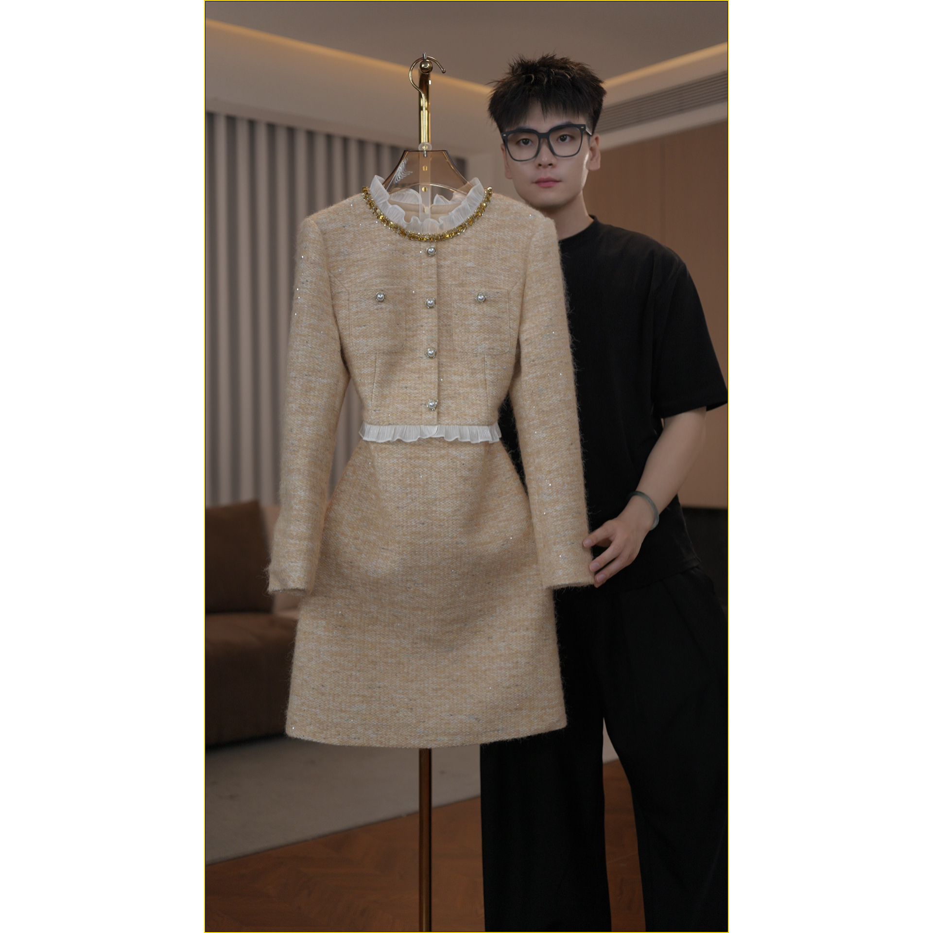 【新品上新】2422品牌女装高定气质显瘦冬款连衣裙