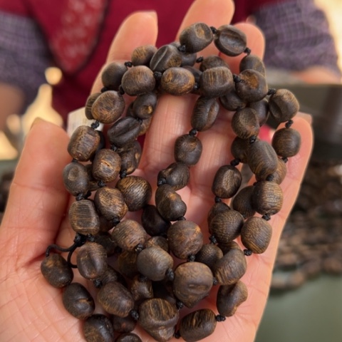 沉香手串乌身红土沉水27克卡0.8多样性发1条