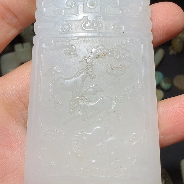 高***高和田玉（糖玉）未镶嵌挂件