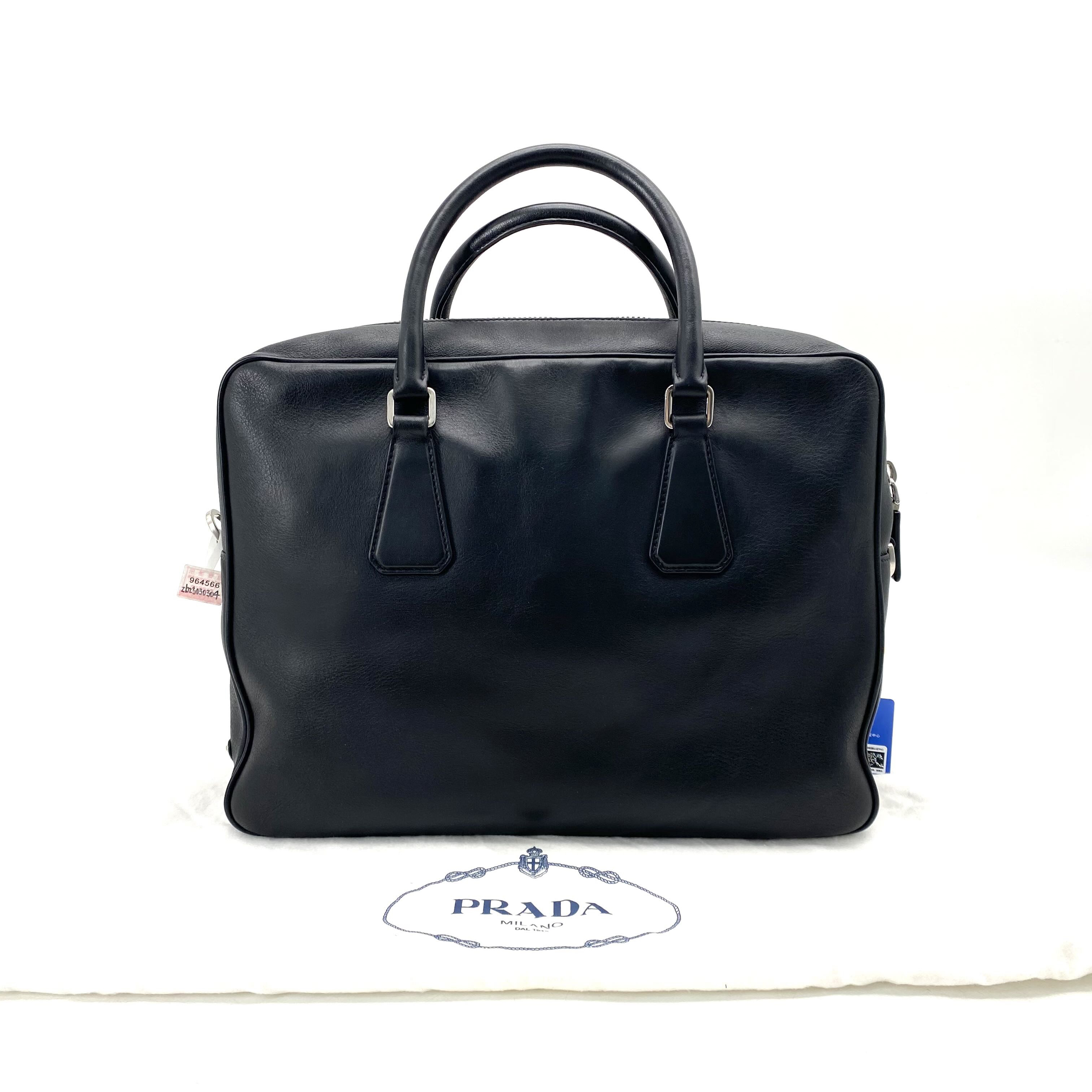 95新 Prada/普拉达 黑色全皮公文包 尺寸36/27男士休闲真皮商务