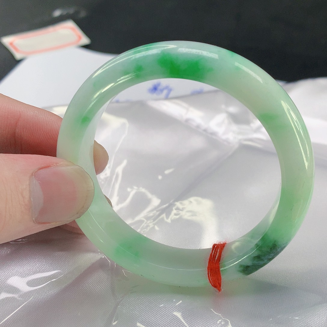 翡翠手镯未镶嵌097缅甸天然翡翠A货