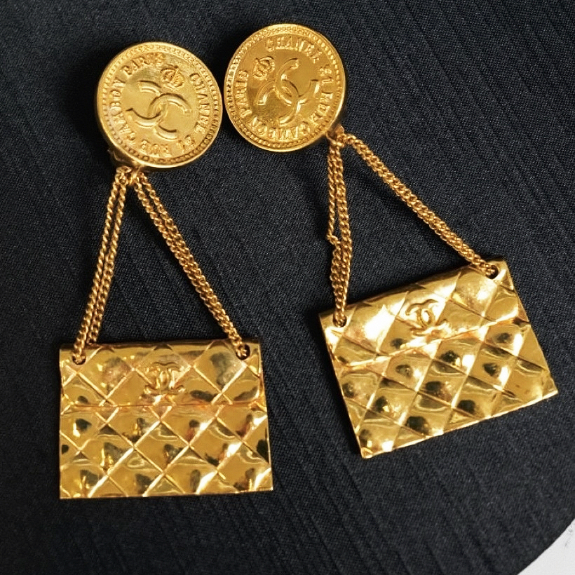 Chanel CF包包吊坠耳夹