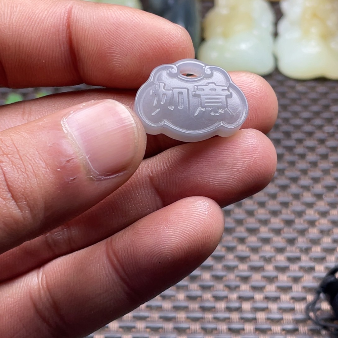 和田玉挂件未镶嵌