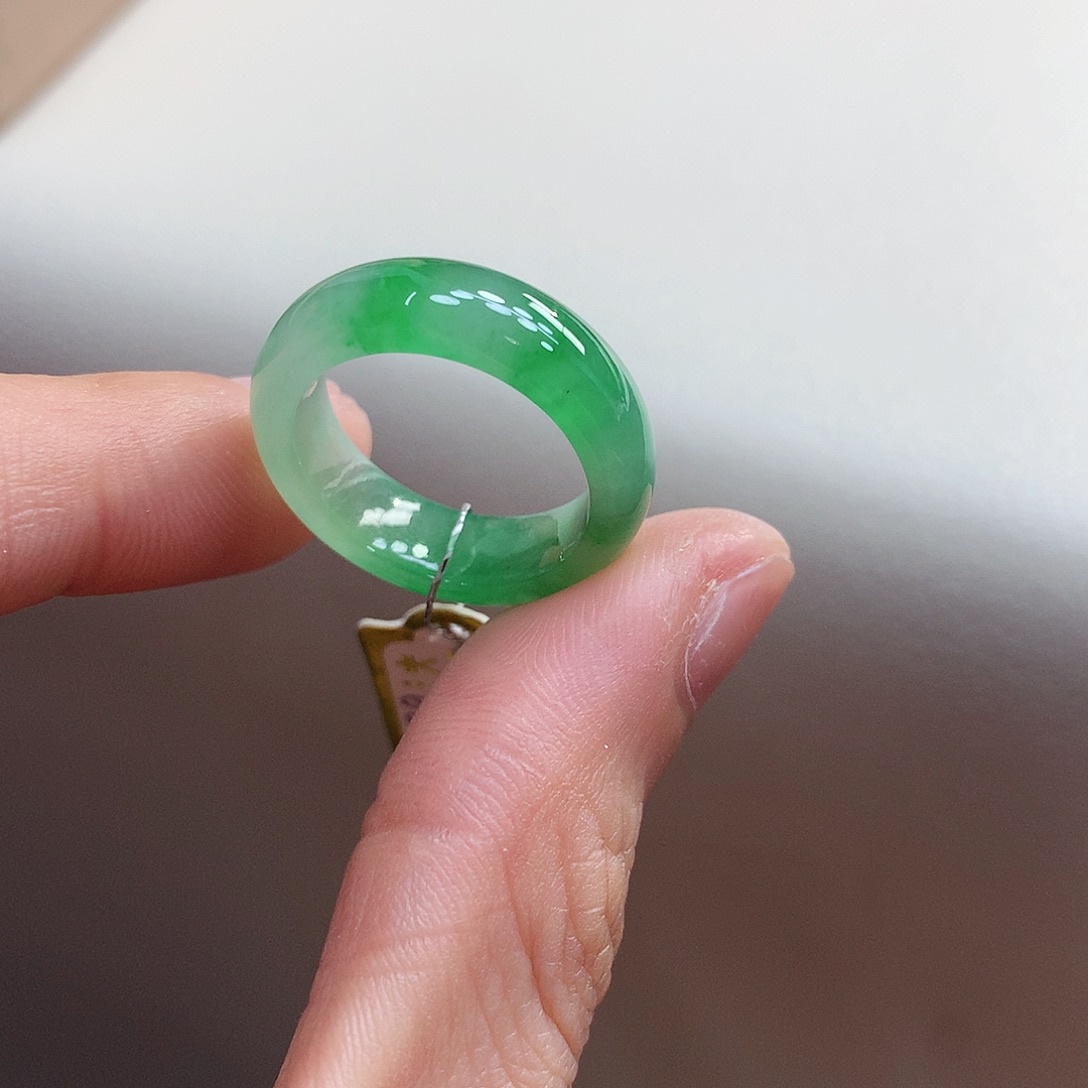 翡翠戒指未镶嵌13-14号