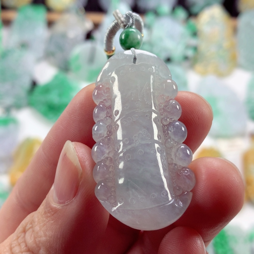 【闪购商品】翡翠吊坠(不含链)未镶嵌