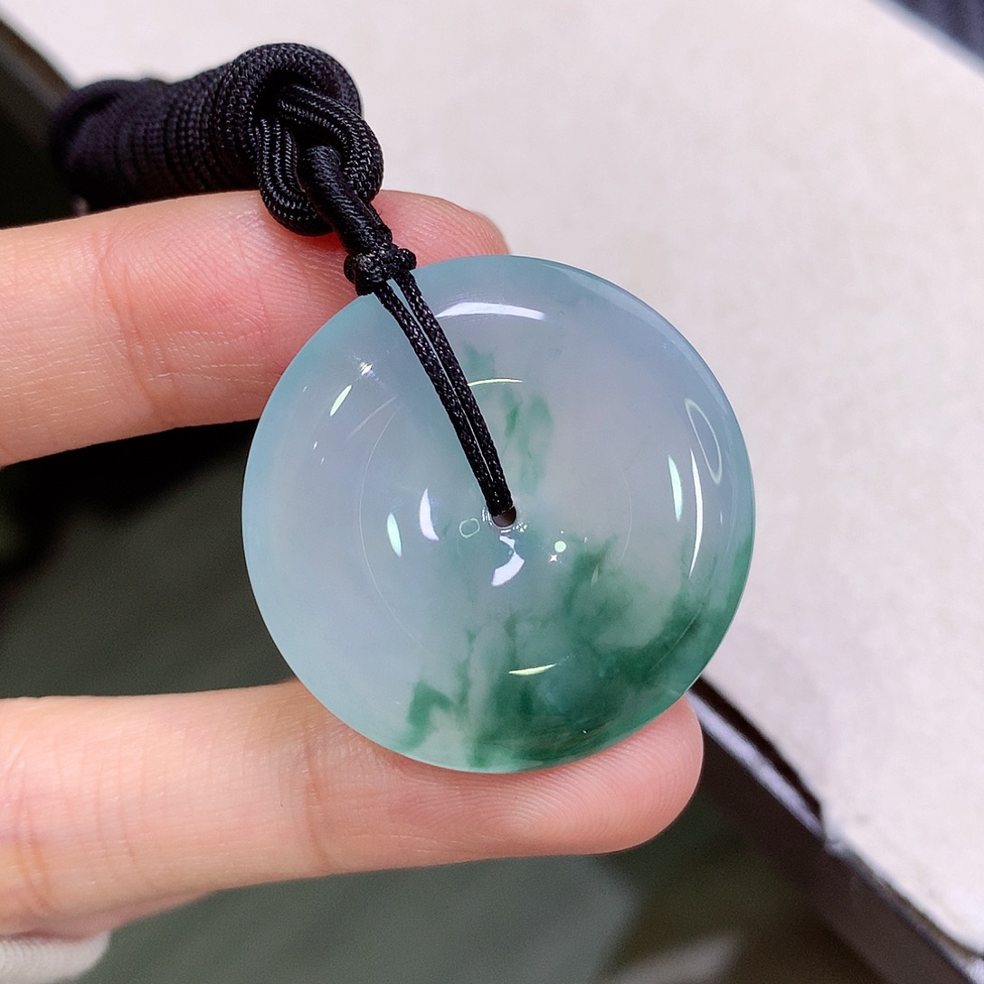 翡翠未镶嵌颈饰30.1-6.6