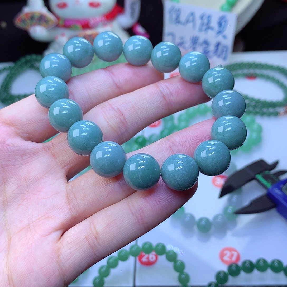 翡翠毛衣链未镶嵌