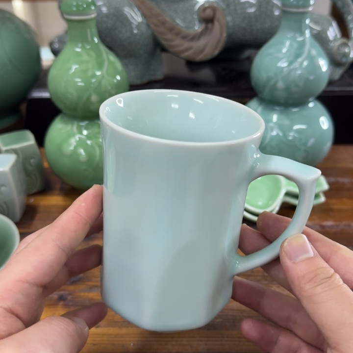 龙泉青瓷茶具微瑕4093