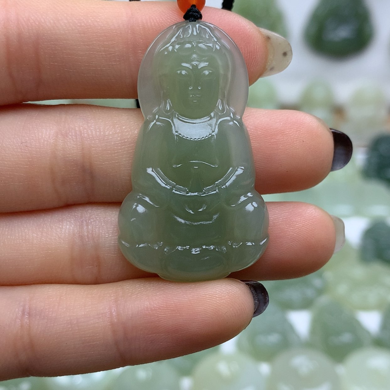 【闪购商品】颈饰未镶嵌和田玉