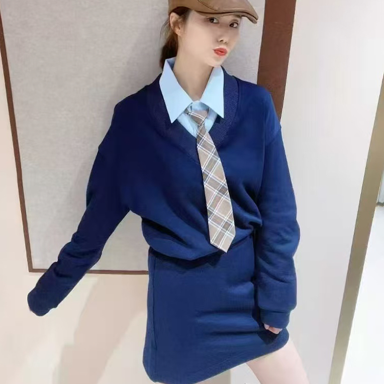 海军蓝V另连衣裙