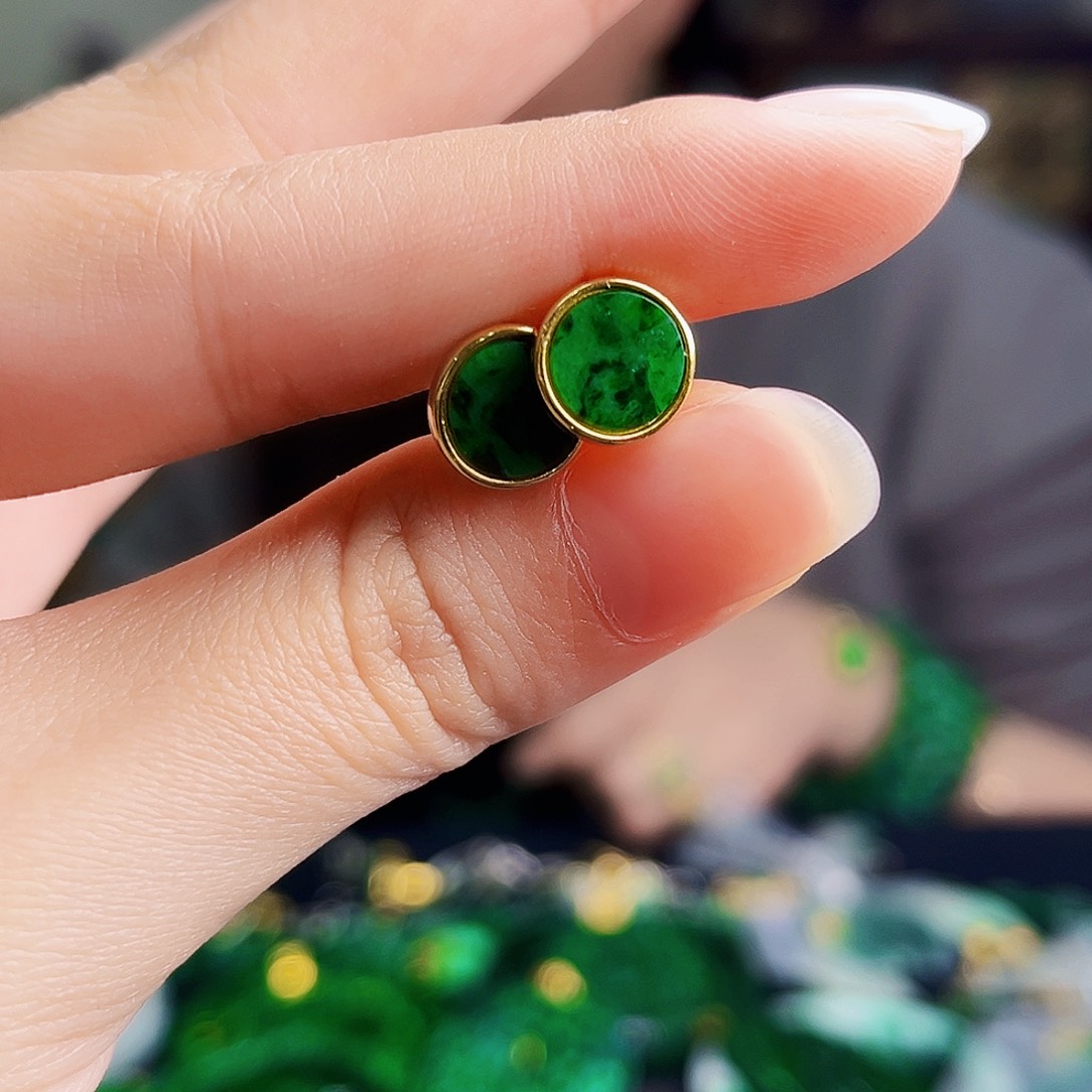 颈饰银S925镶嵌翡翠多样性