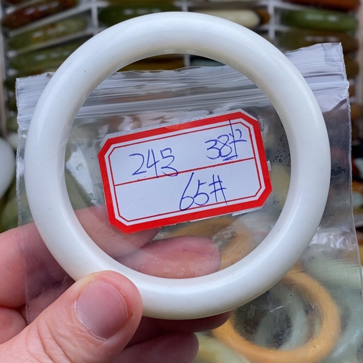 未镶嵌蛇纹石玉手绳