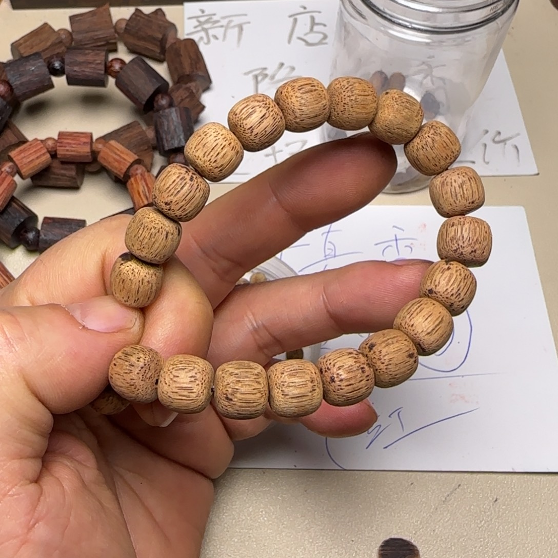 其他降真香降真香绿油1.0*1.1老邢手串