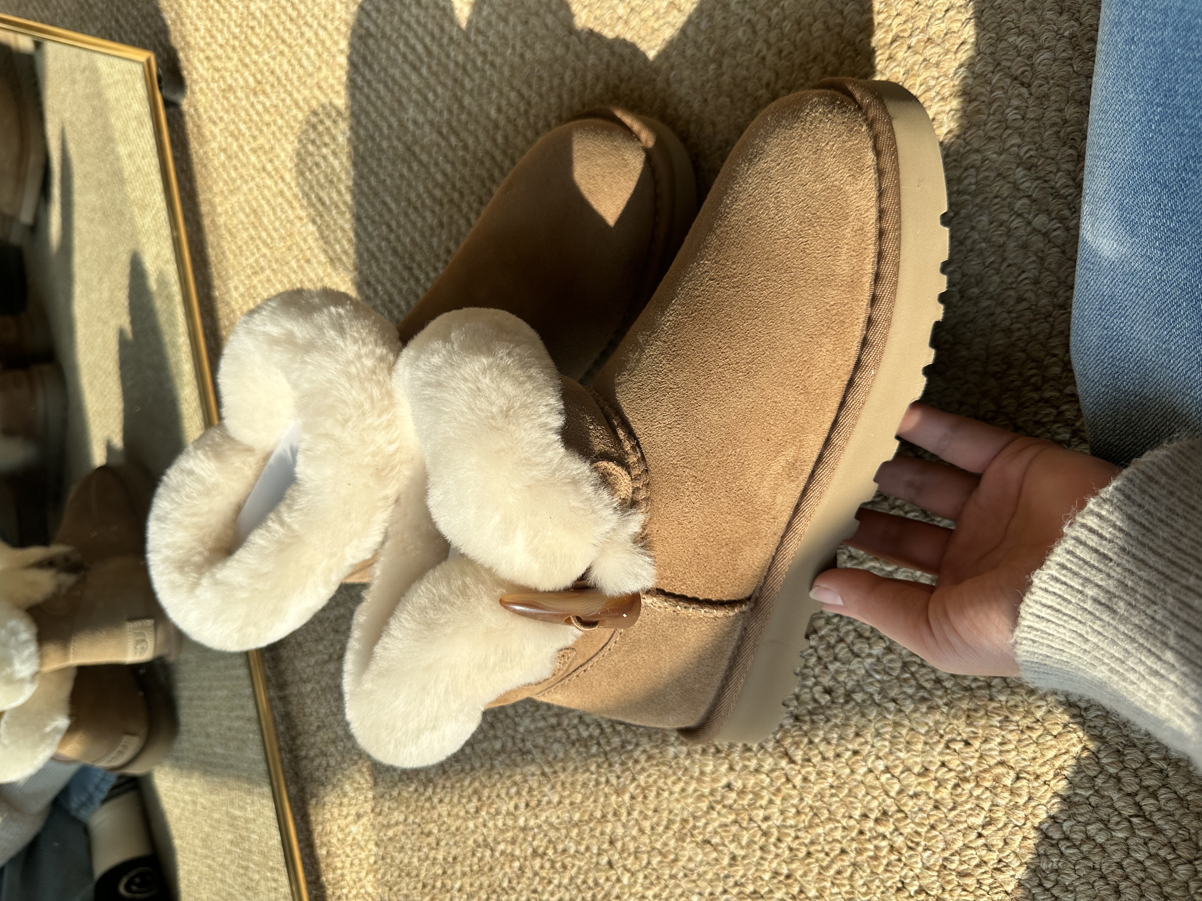 【平底牛角扣】羊皮毛一体一粒扣冬季时尚加厚短筒雪地靴网红百搭款