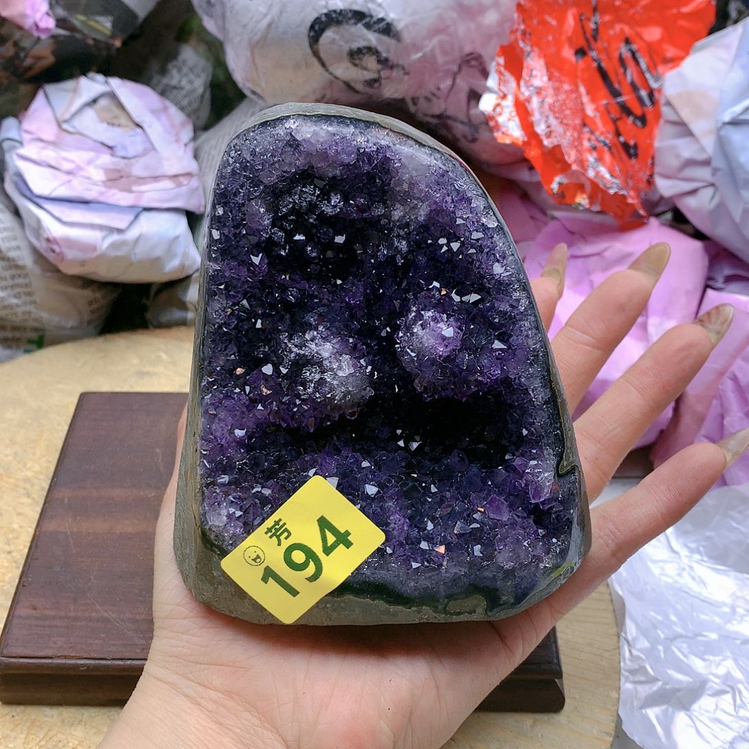 紫晶大型摆件（非配饰）未镶嵌