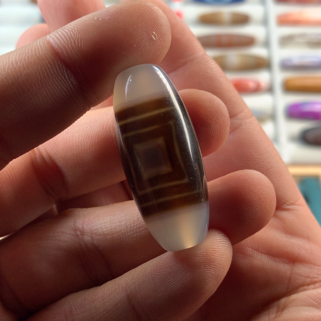 玛瑙/玉髓颈饰未镶嵌?**?