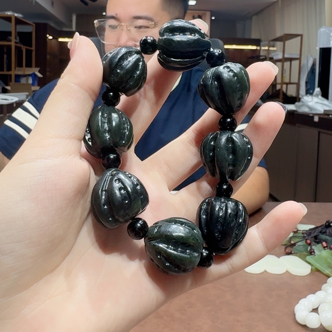 手串未镶嵌和田玉