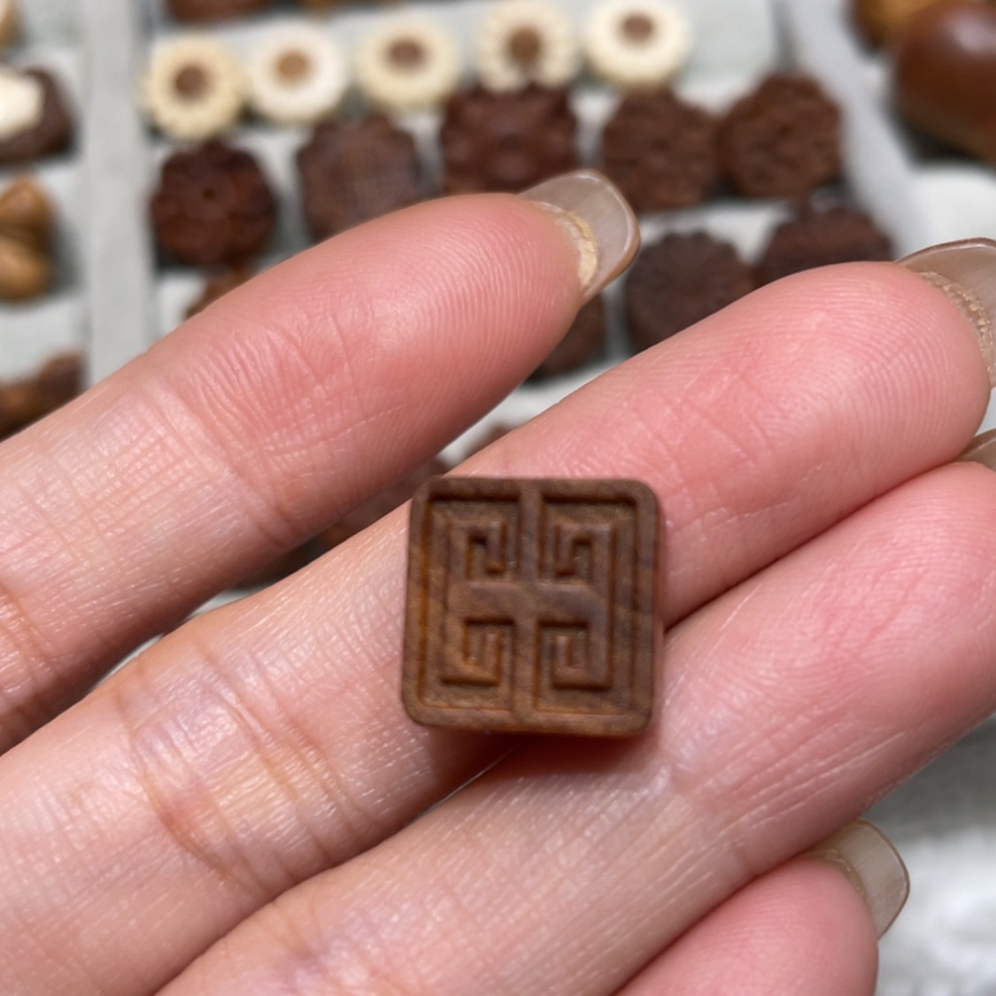 【闪购商品】檀香木吊坠D****F小吊坠