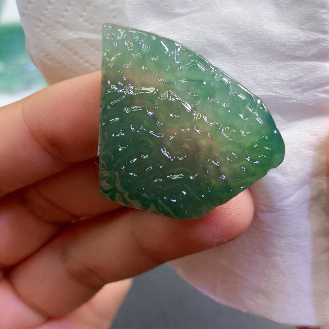 【闪购商品】翡翠吊坠(不含链)未镶嵌