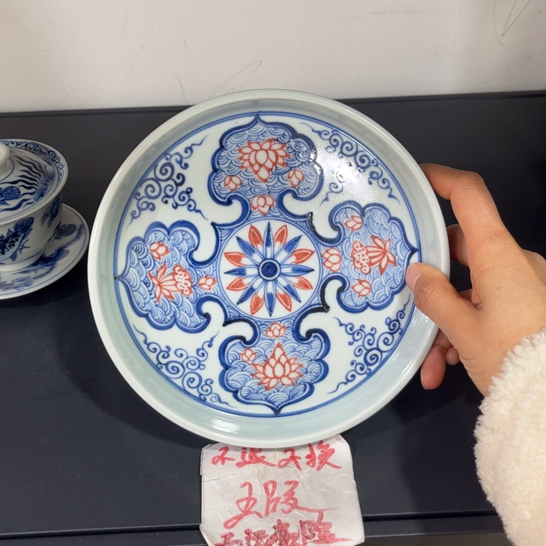 手绘仿元海生花壶承