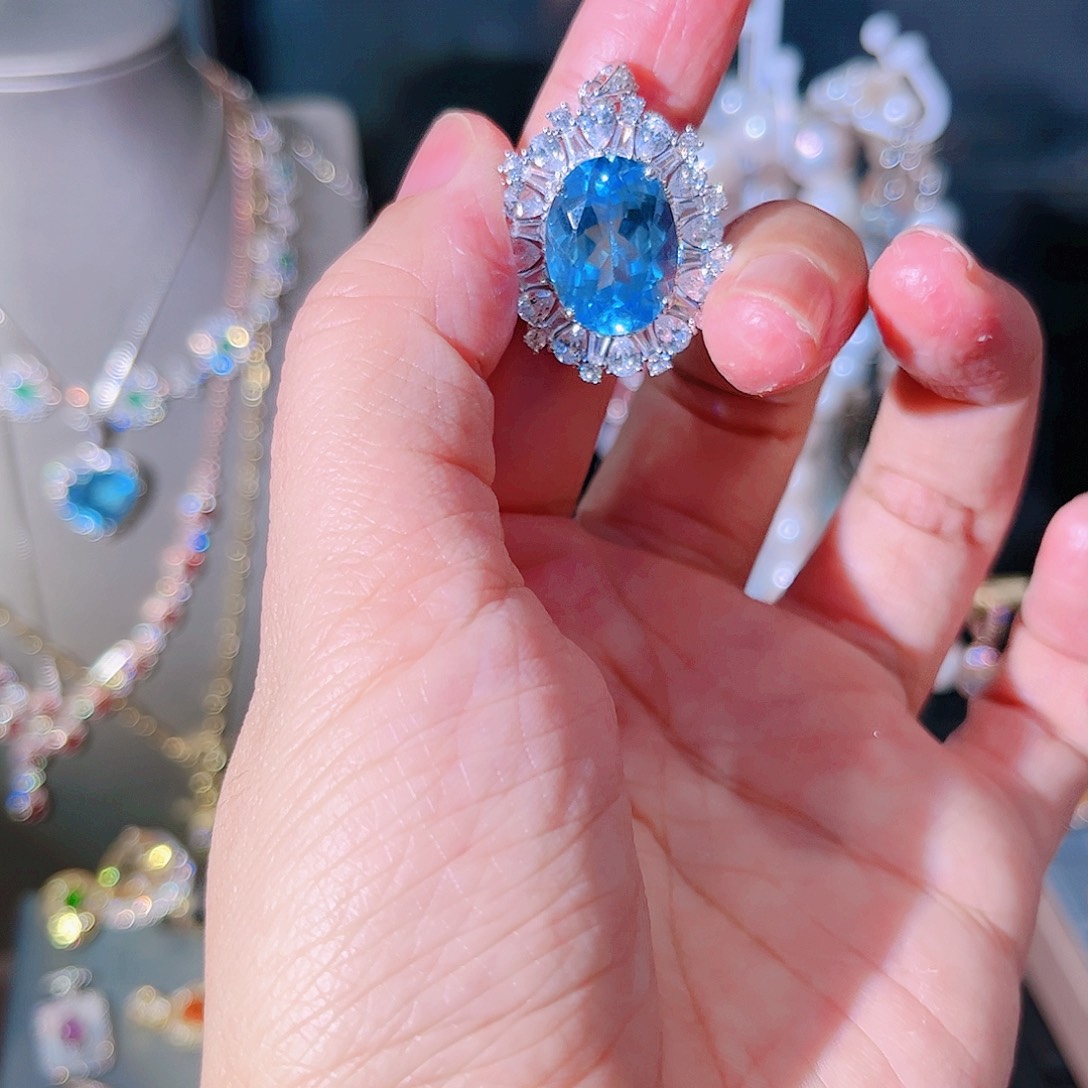 托帕石颈饰银S925镶嵌