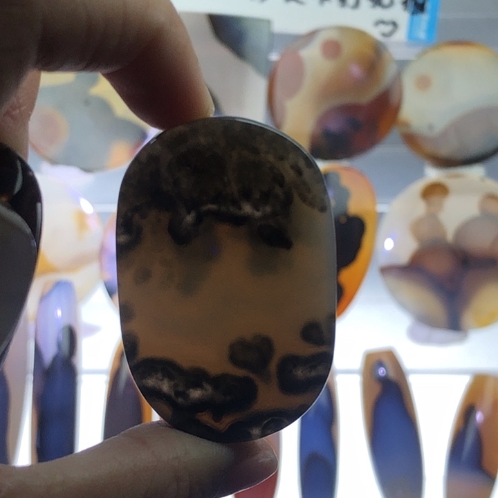查罗石未镶嵌珠宝半成品56