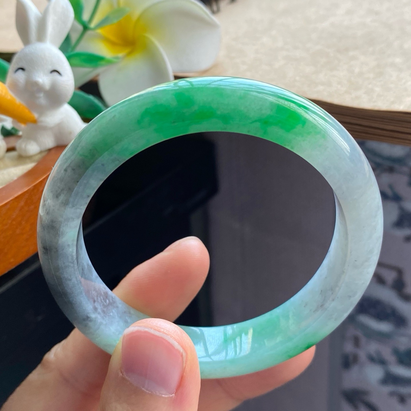 02.25批阳绿乌鸡色镯1086号53-11.7-8 翠墨双色以翠为阳天然翡翠