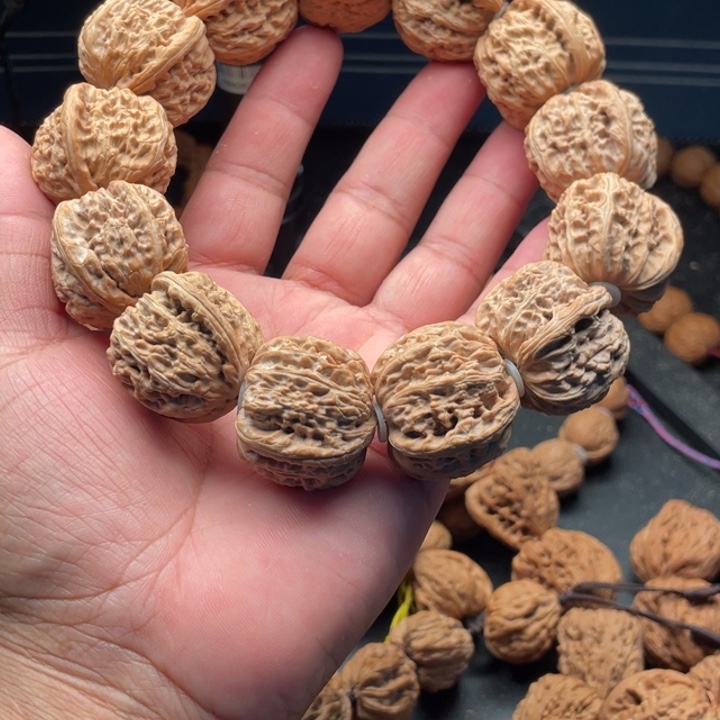 文玩核桃吊坠丶*乂6白狮子