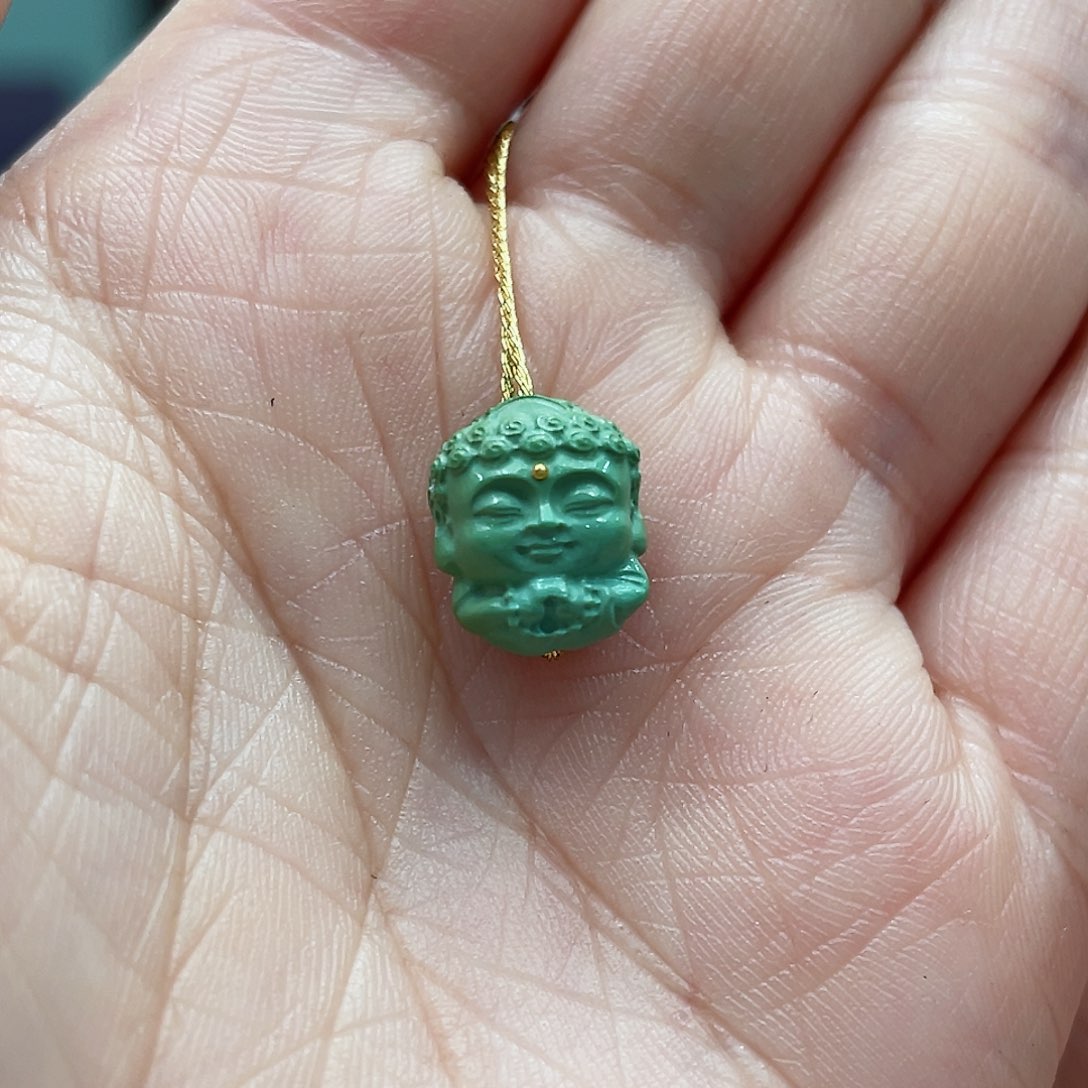 绿松石颈饰未镶嵌