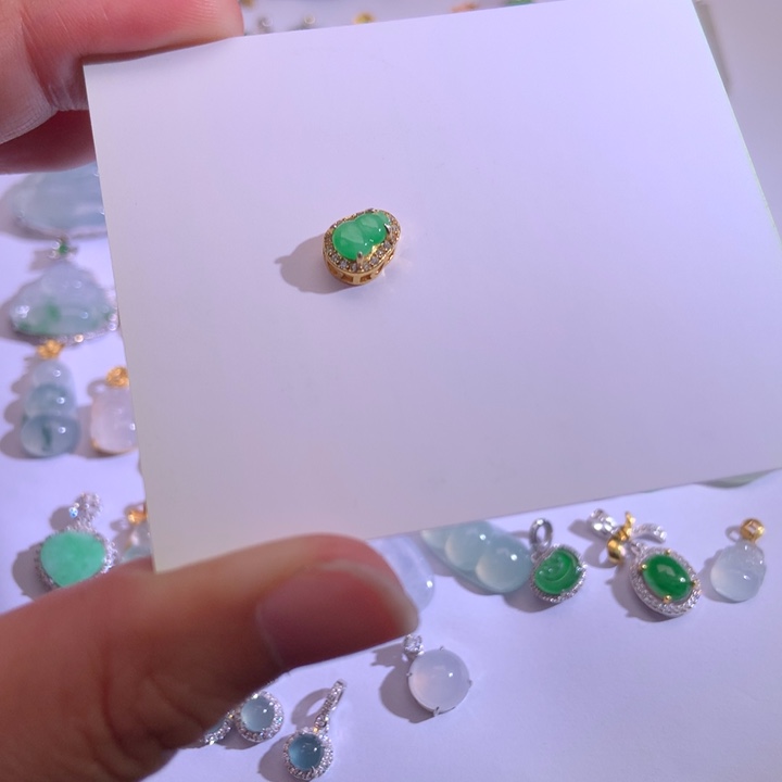 翡翠银S925镶嵌颈饰