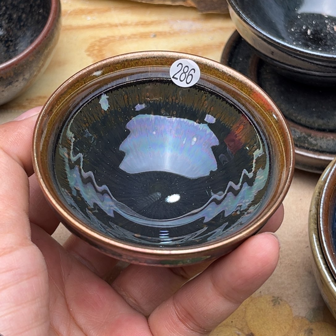 茶盏义兴龙窑坚持真柴烧
