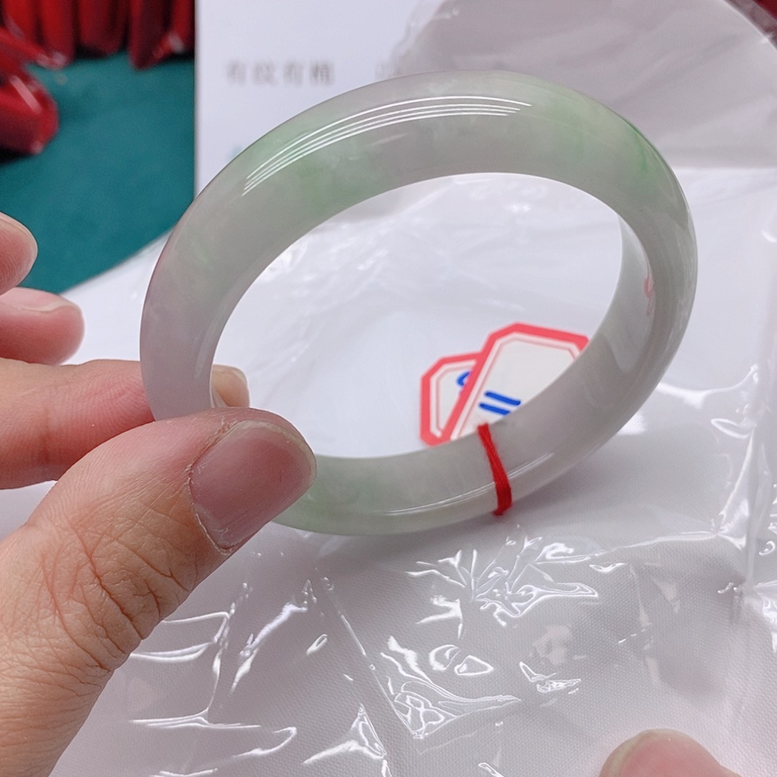 翡翠手镯未镶嵌111111111111