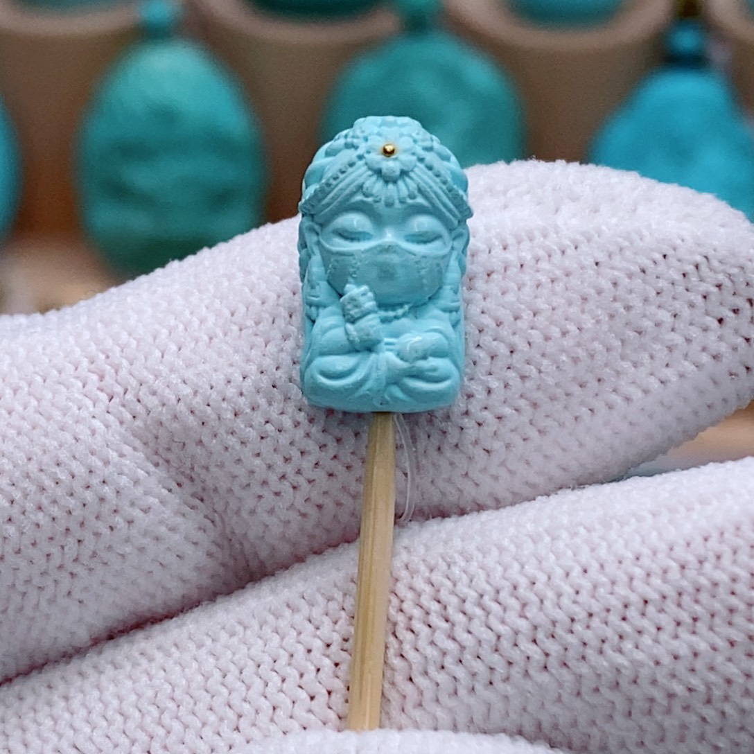 绿松石未镶嵌珠宝奇石