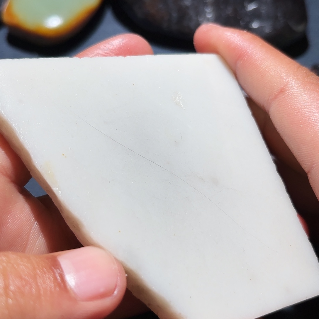 和田玉未镶嵌珠宝奇石