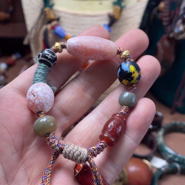 玛瑙/玉髓颈饰未镶嵌