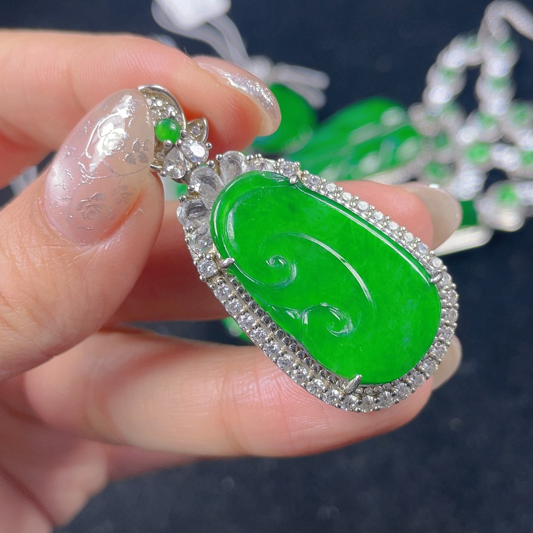 翡翠吊坠(不含链)银S925镶嵌