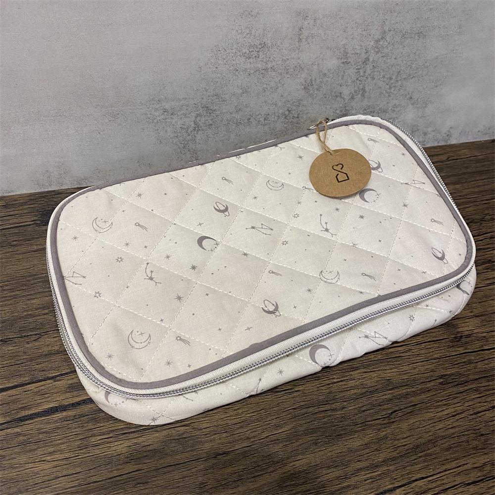 25062002A 小清新大容量收纳包洗漱化妆包