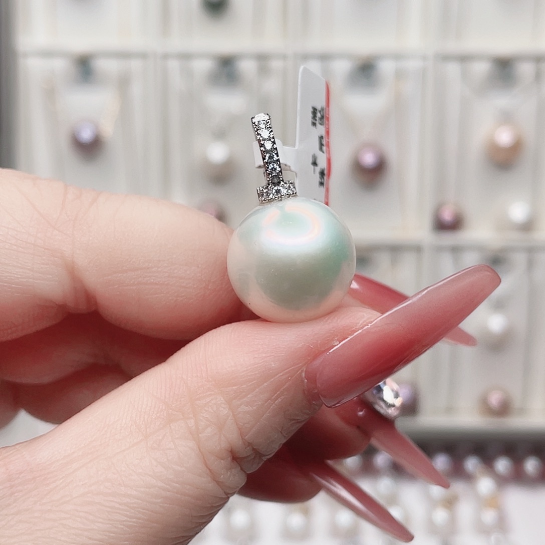 淡水珍珠吊坠(赠链)合金