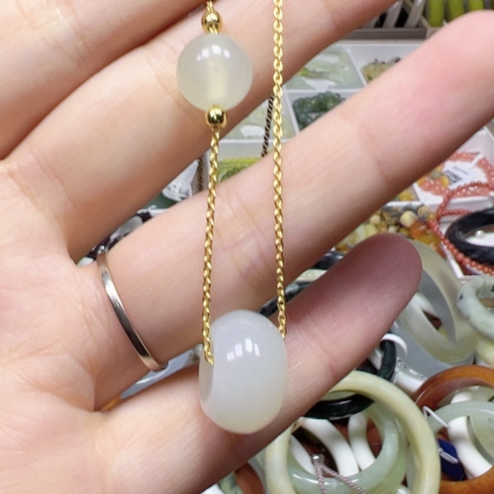 未镶嵌蛇纹石玉手链