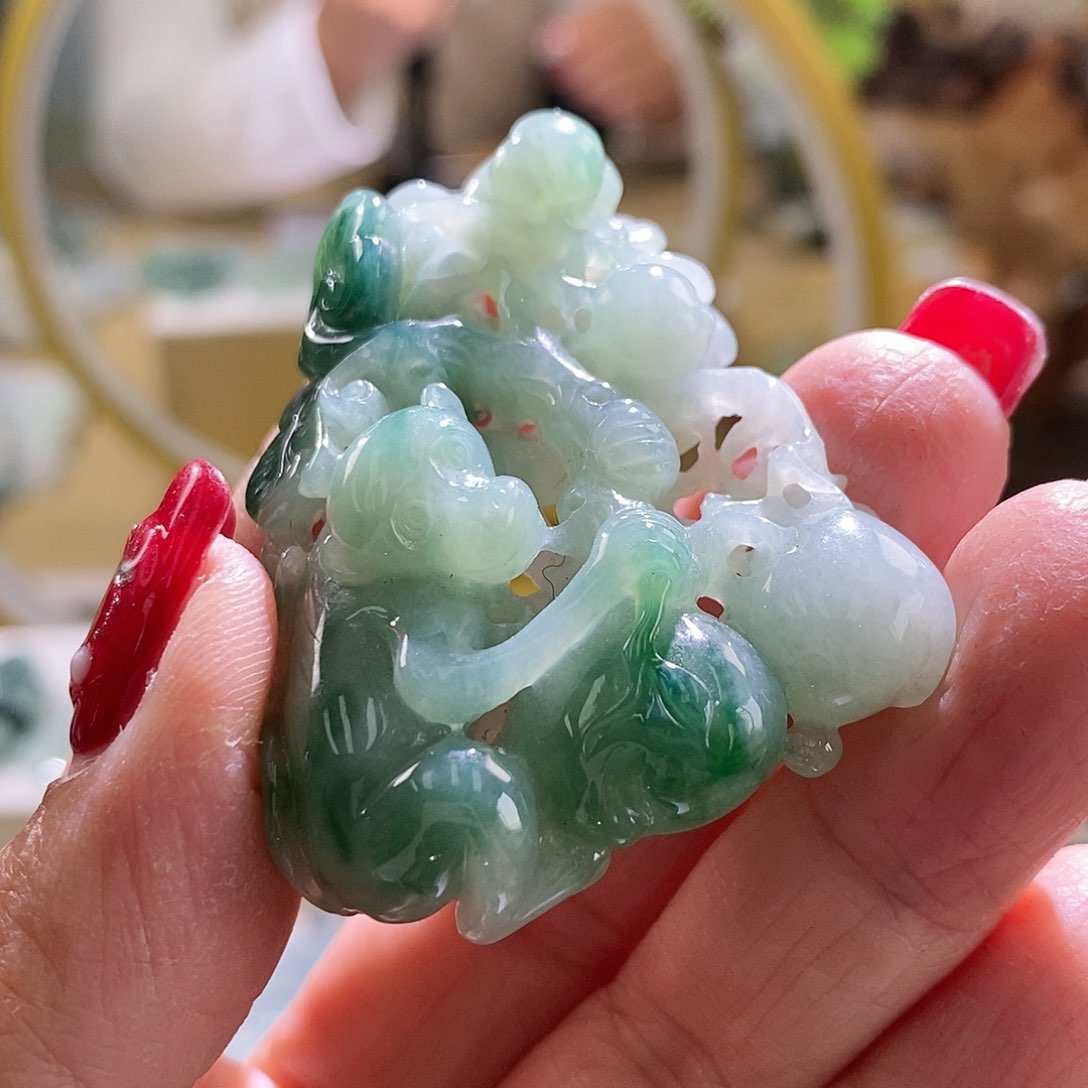 【闪购商品】翡翠颈饰未镶嵌猴