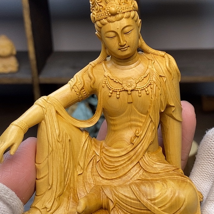 木黄杨木观音摆件