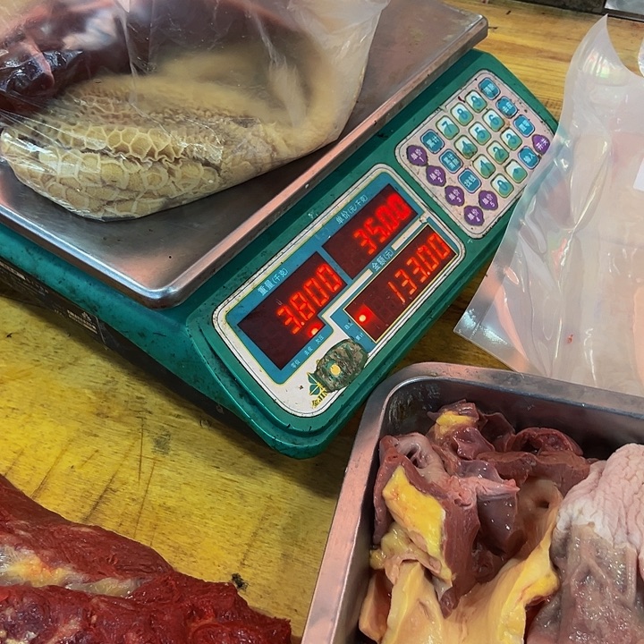 广西马山黑山羊羊肉中国大陆