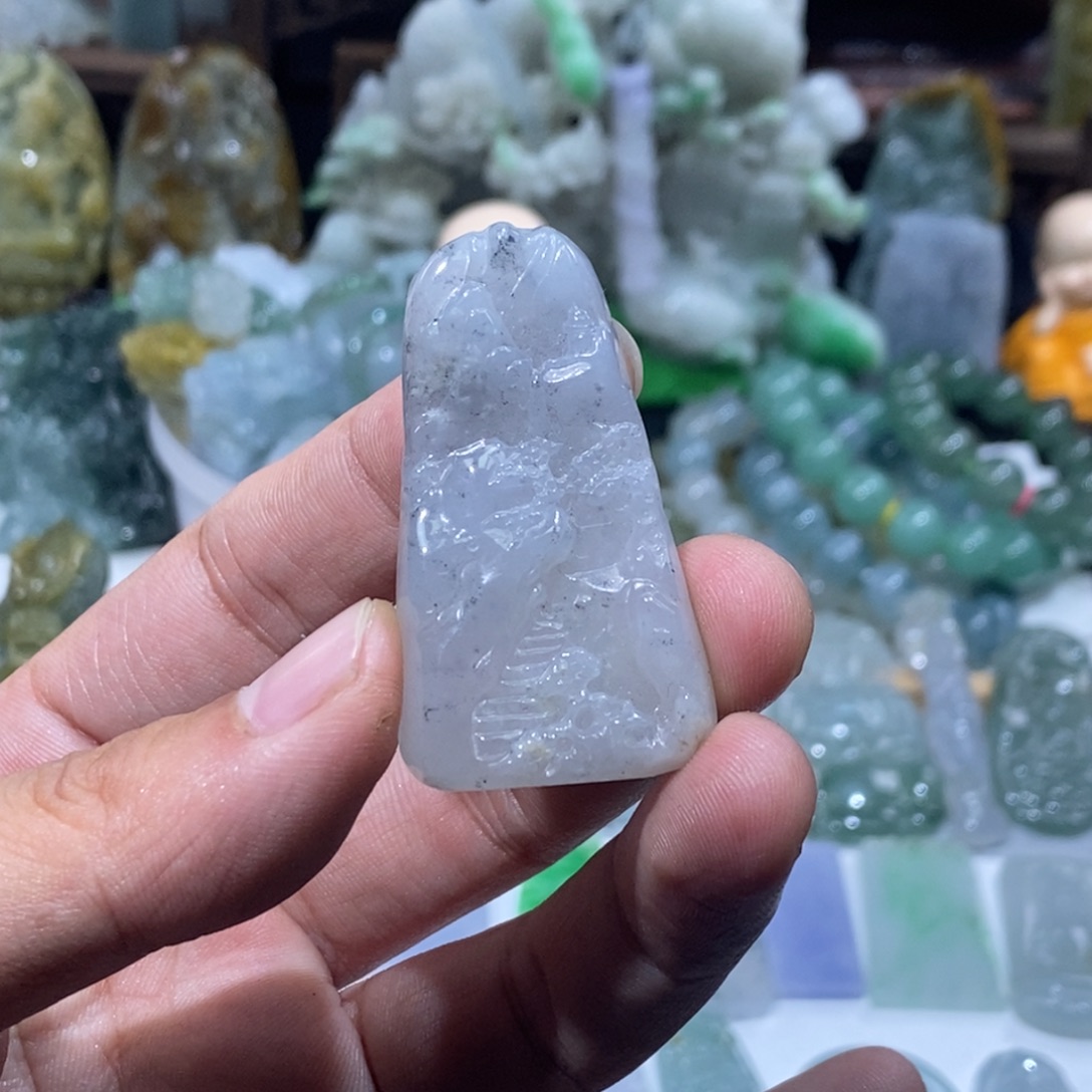 翡翠未镶嵌吊坠(不含链)山水