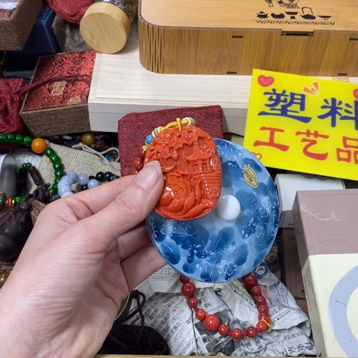 摆件中古工艺品一件