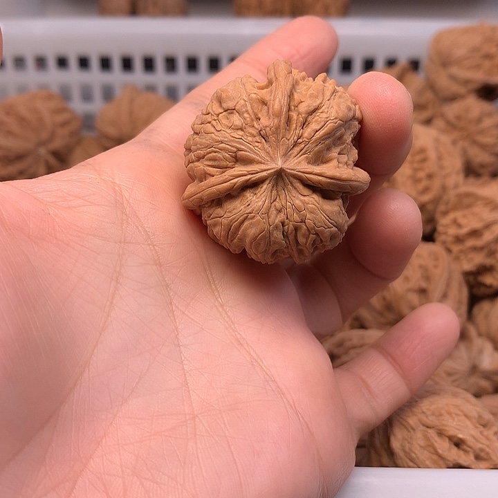 静***朗文玩核桃吊坠文玩核桃