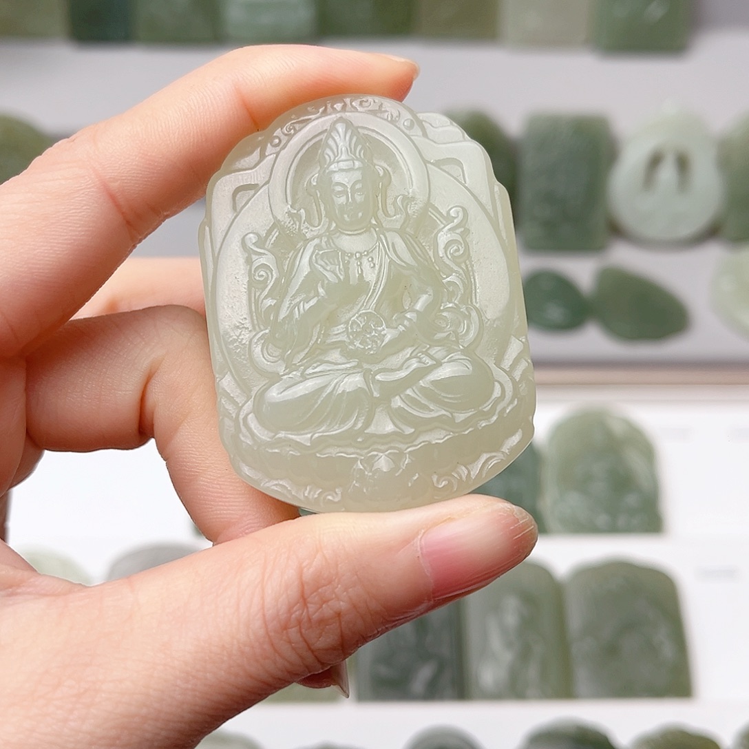 云***翔和田玉未镶嵌颈饰